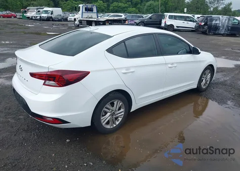 2020 Hyundai Elantra Sel z USA, uszkodzony, nr VIN 5NPD84LF2LH516336